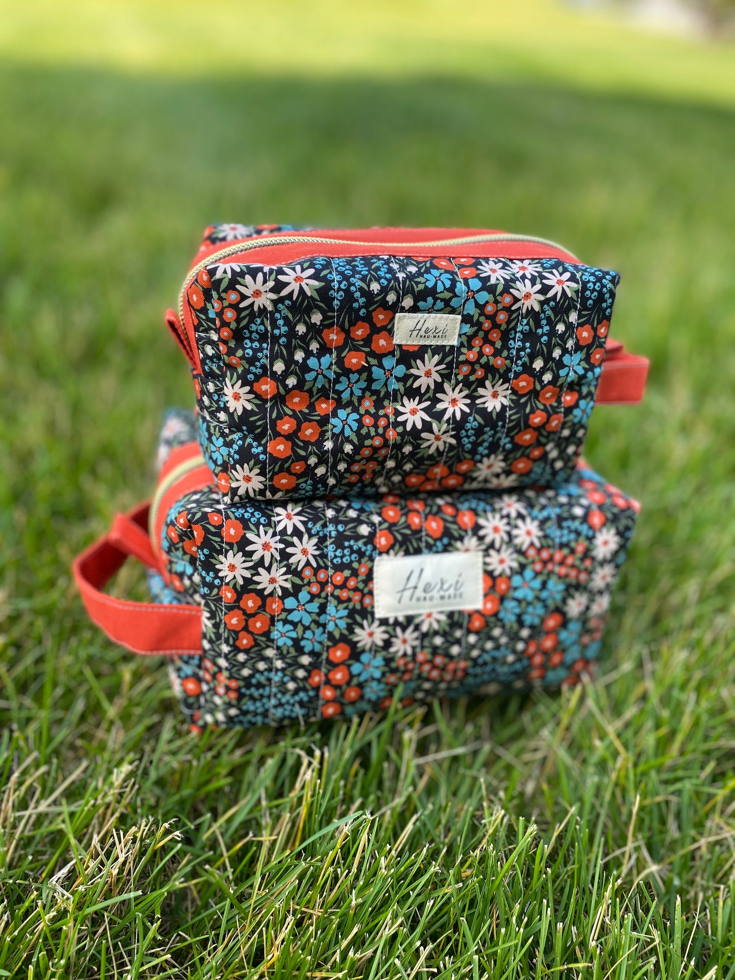 Small Floral Quilted Toiletry Pouch (Dark background)