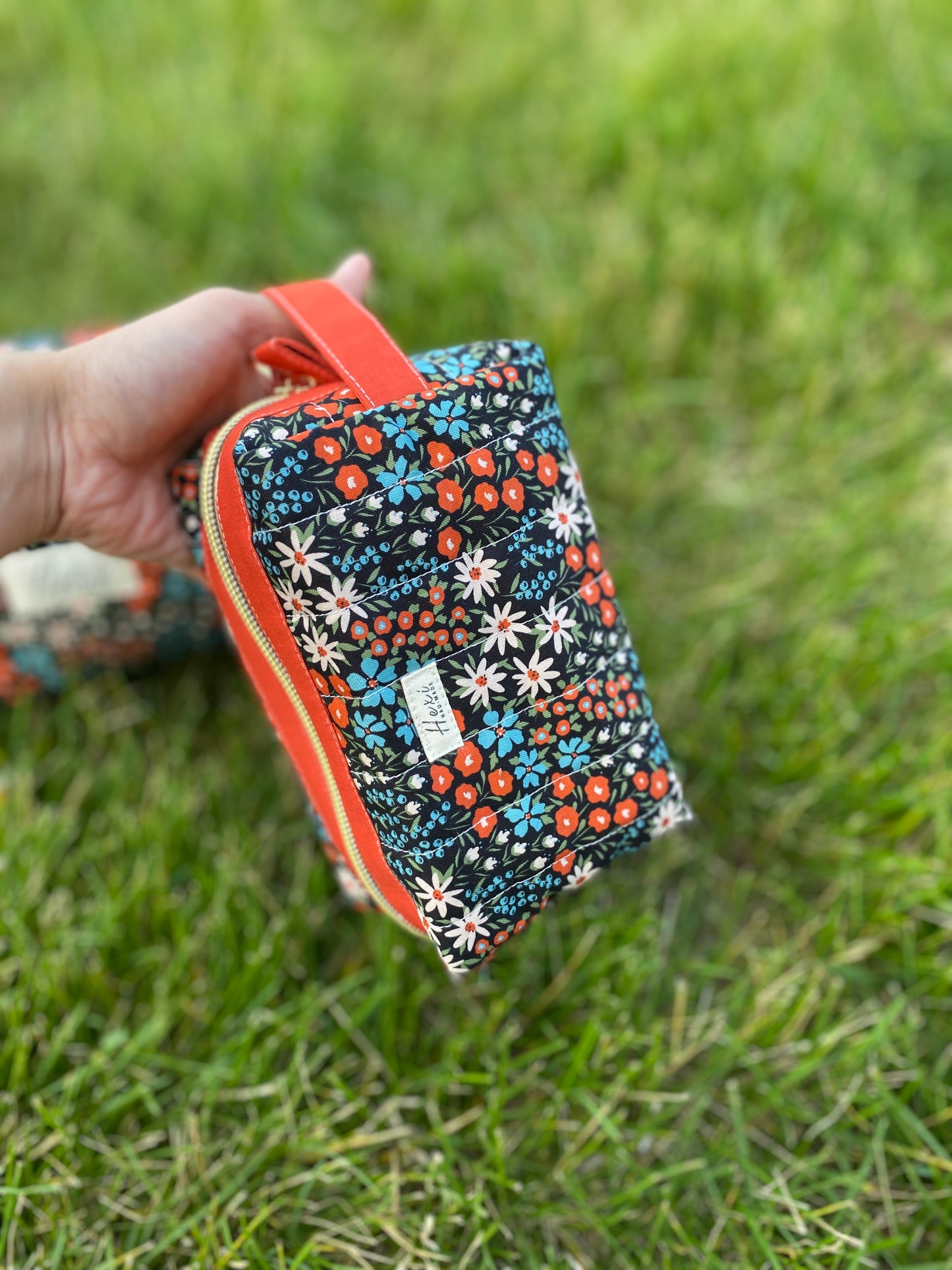 Small Floral Quilted Toiletry Pouch (Dark background)