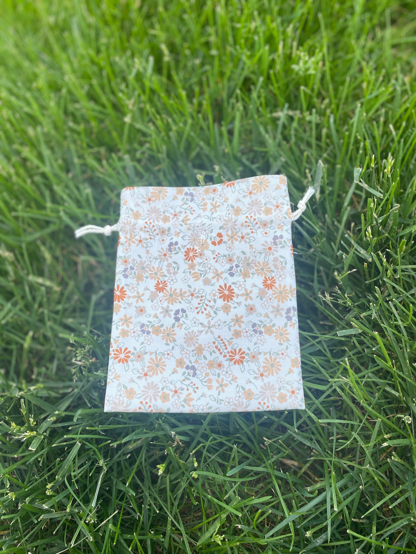 Vintage Floral Drawstring Bag