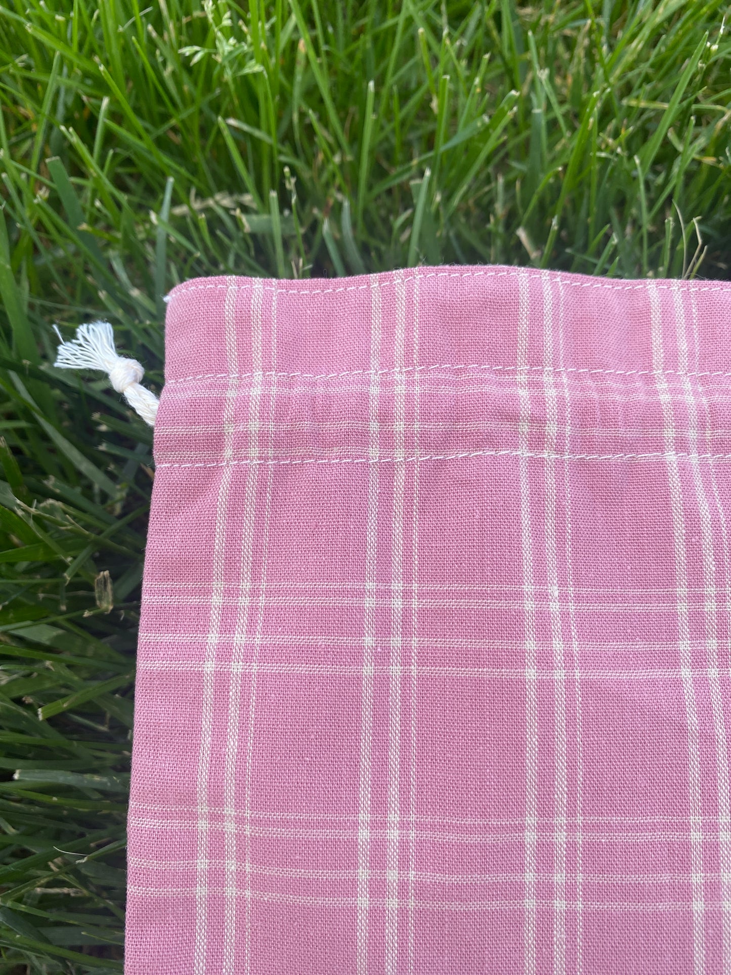 Dark Pink Plaid Drawstring Bags