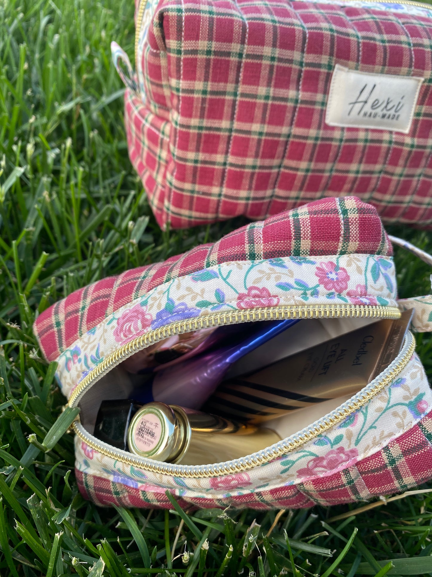Red Plaid Vintage Quilted Toiletry Pouch