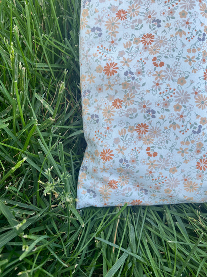 Vintage Floral Drawstring Bag