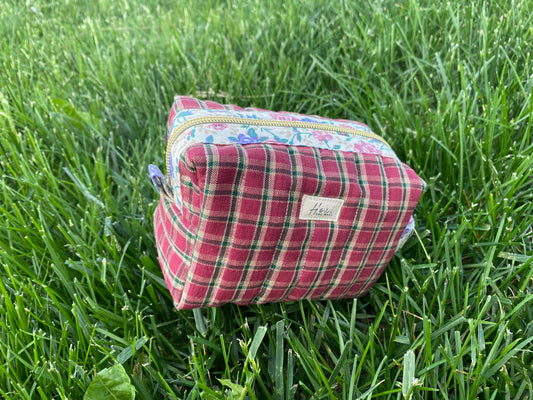 Red Plaid Vintage Quilted Toiletry Pouch
