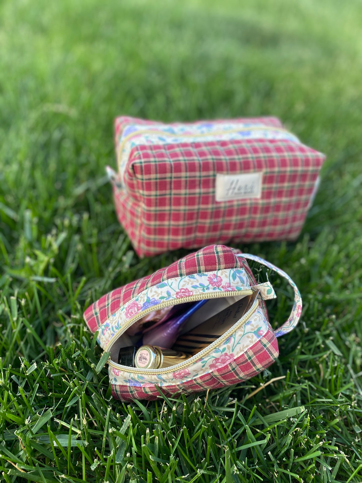 Red Plaid Vintage Quilted Toiletry Pouch